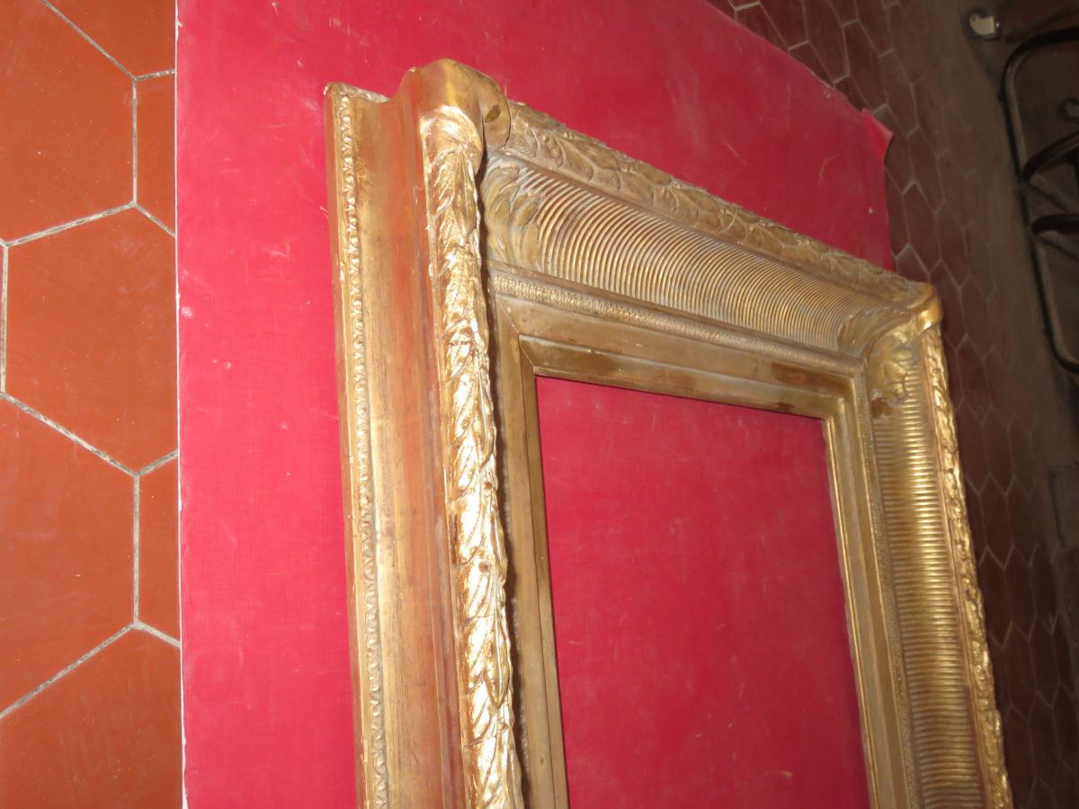 Setting 19th Time In Golden Wood.-photo-2