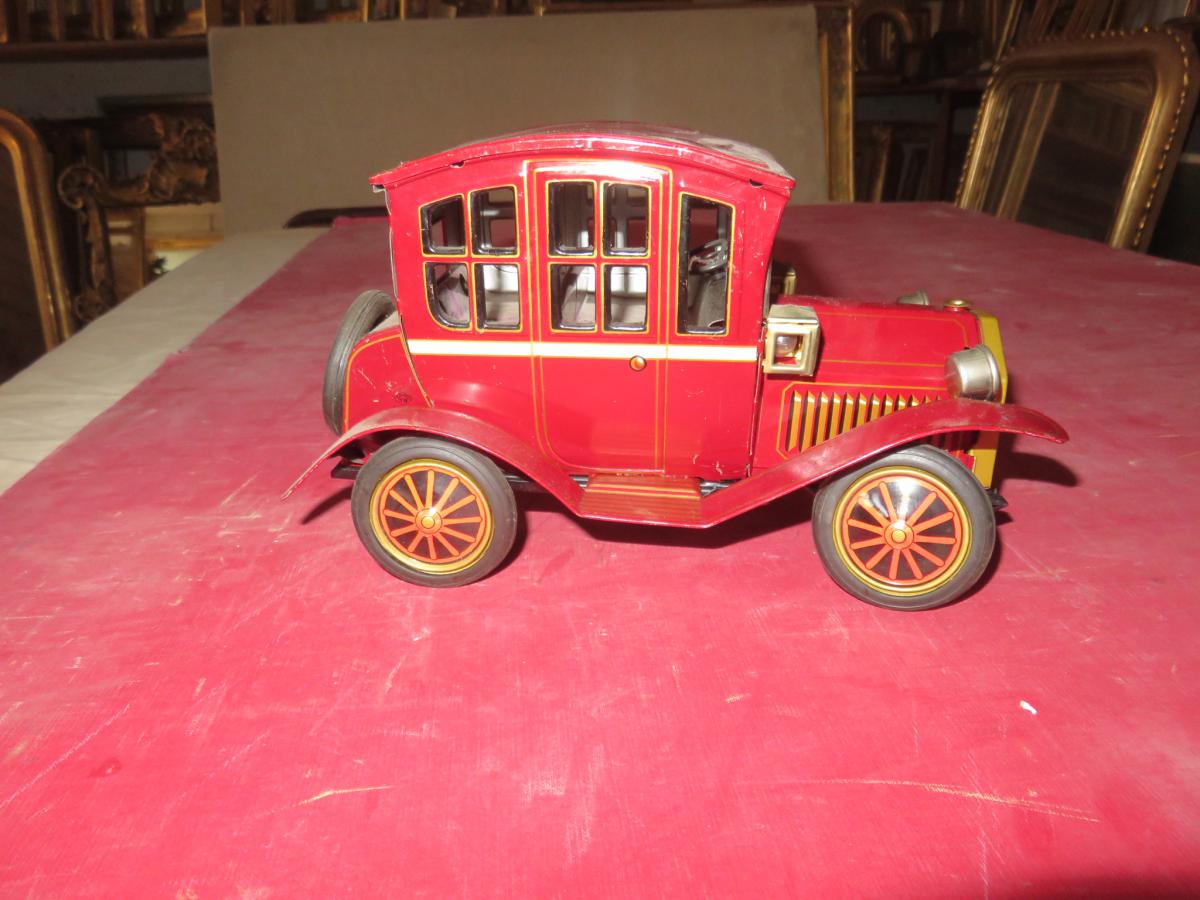 Car, Toy With Mechanism, Era 20th.
