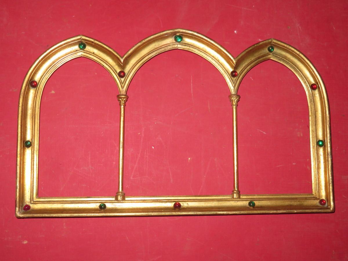 Triptych Frame In Gilded Wood, Period 19th.
