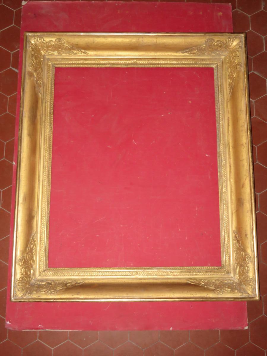 Cadre époque 19ème, En Bois Doré.