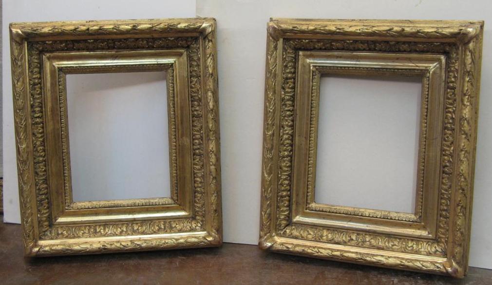 Paire De Cadres époque 19ème, En Bois Doré.