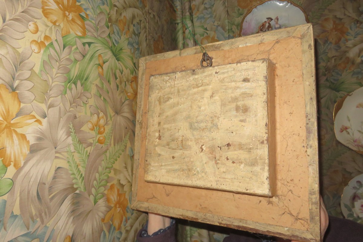 Un Cadre Reliquaires époque 18ème, En Bois Doré.-photo-7