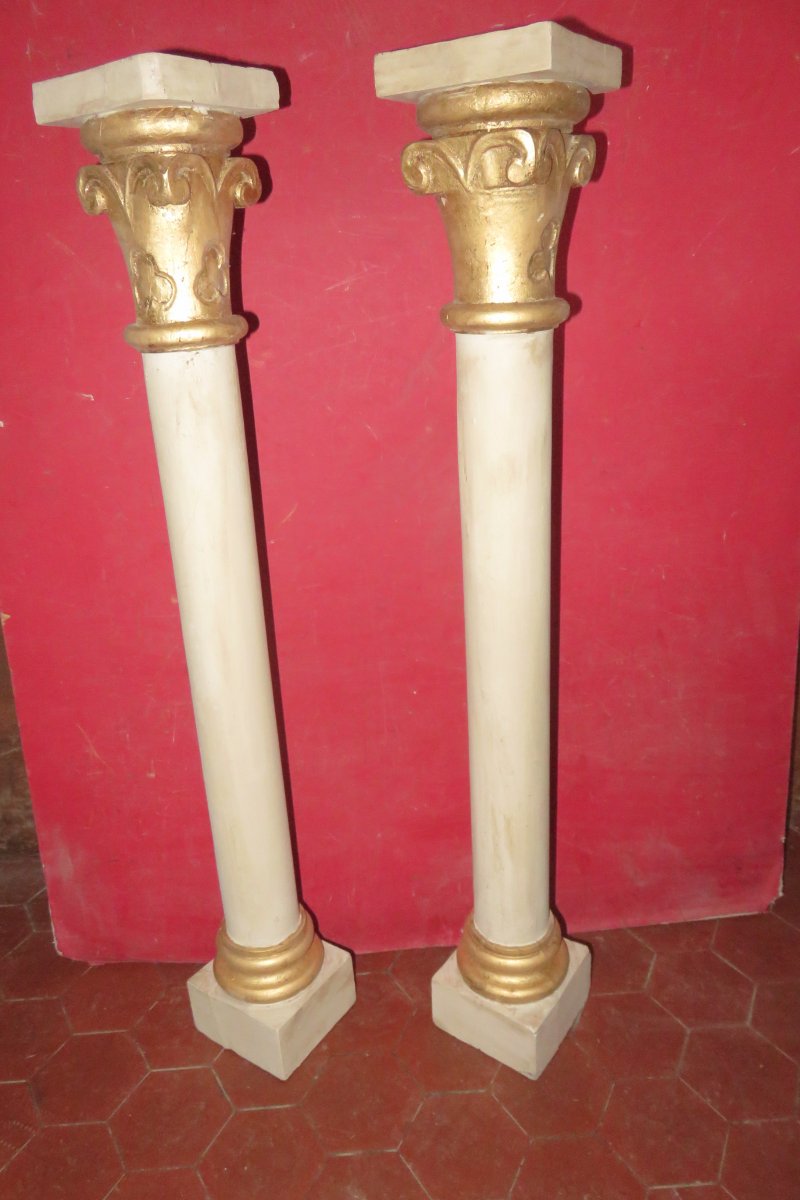 Pair Of Columns In Painted And Gilded Wood, Early 19th Time.