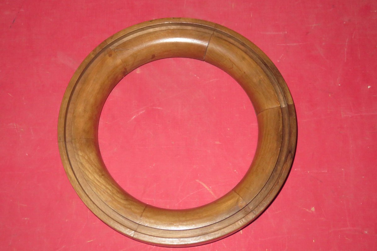 Pair Of Round Wooden Frames, Early 20th Century.-photo-4