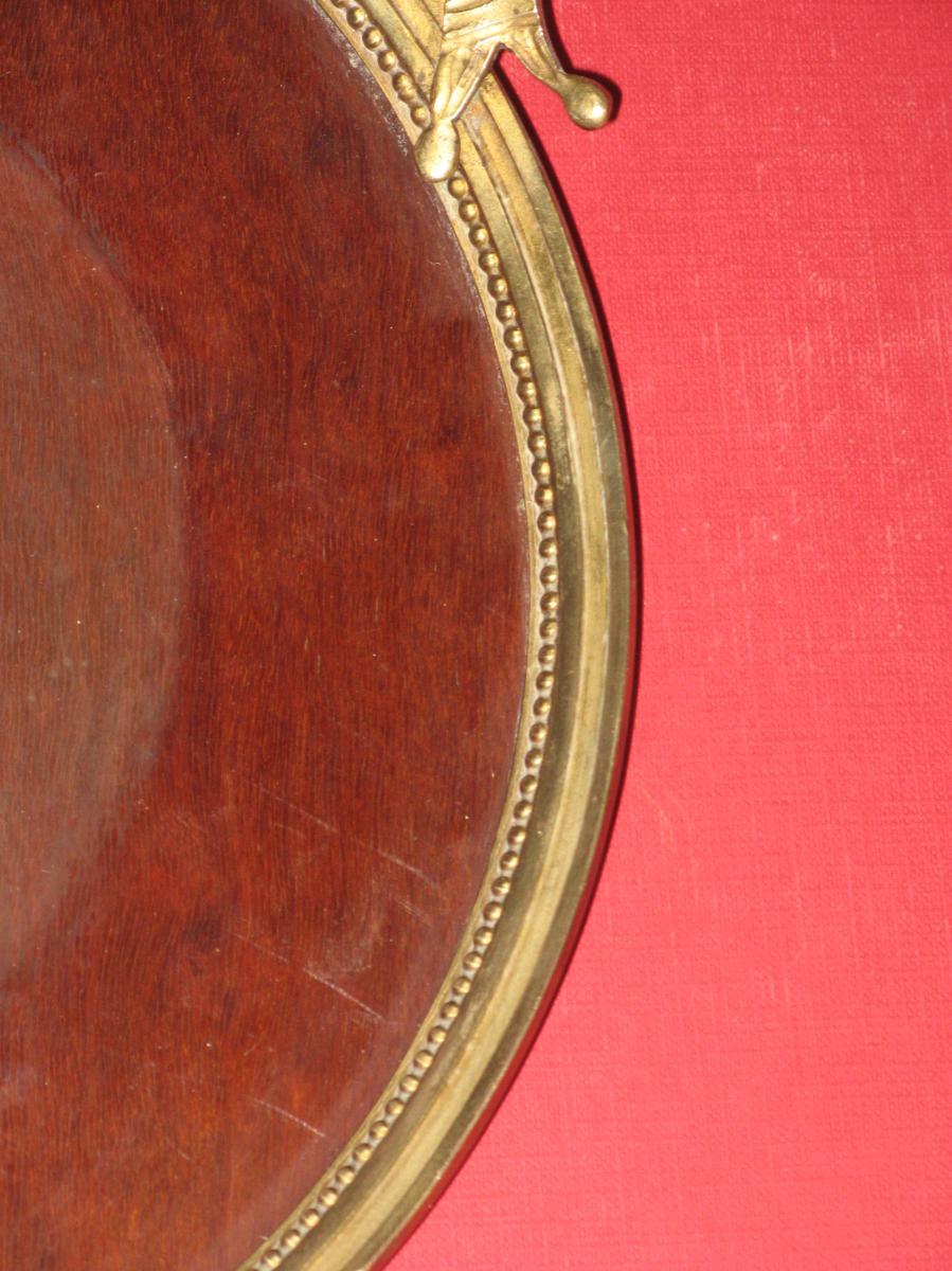 Round Frame Bronze 19th Time.-photo-1