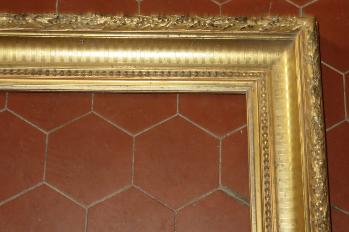 19th Time Frame, In Golden Wood.-photo-3