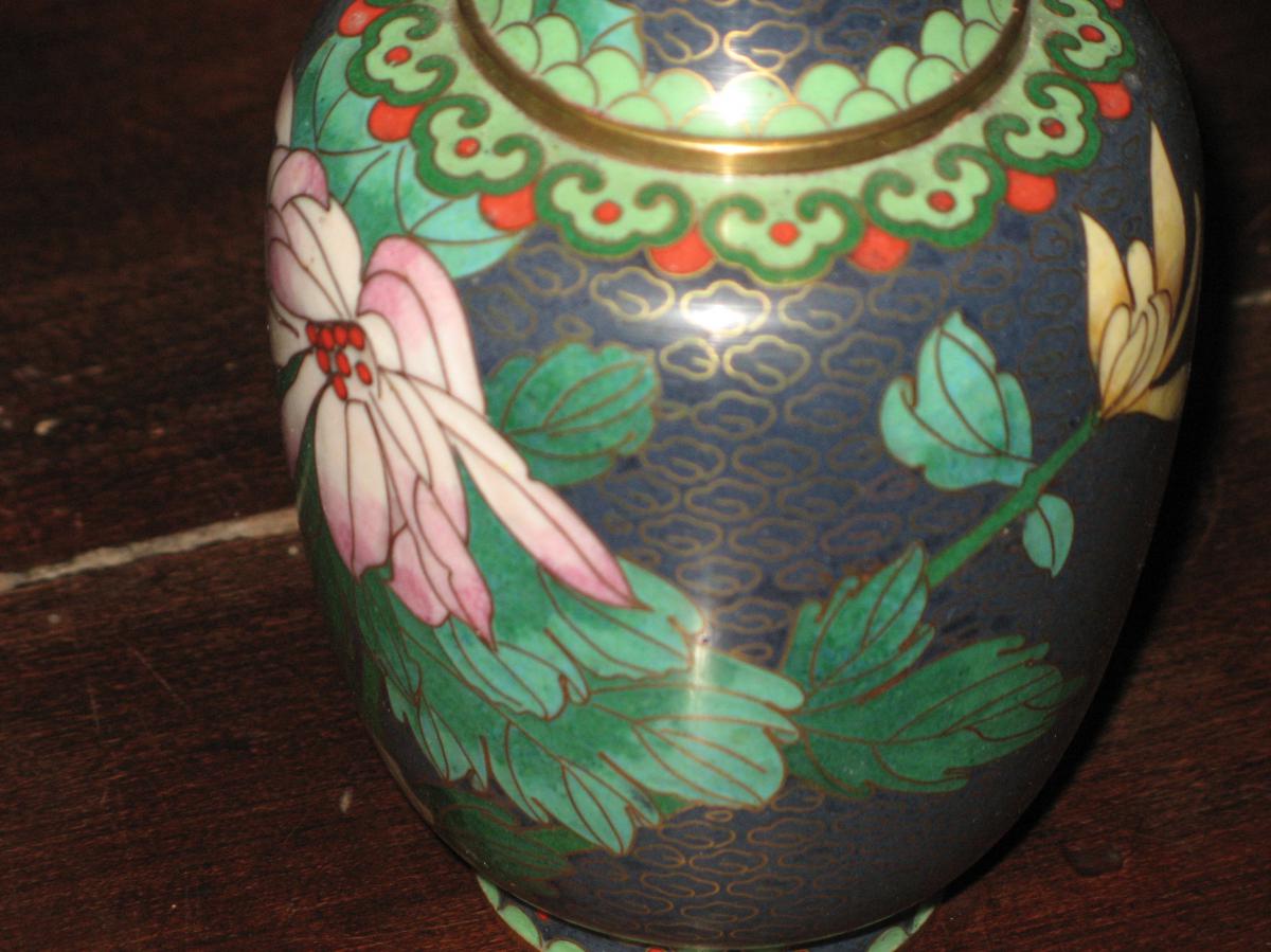 Chinese Cloisonne Vase Copper, 20th Time.-photo-1