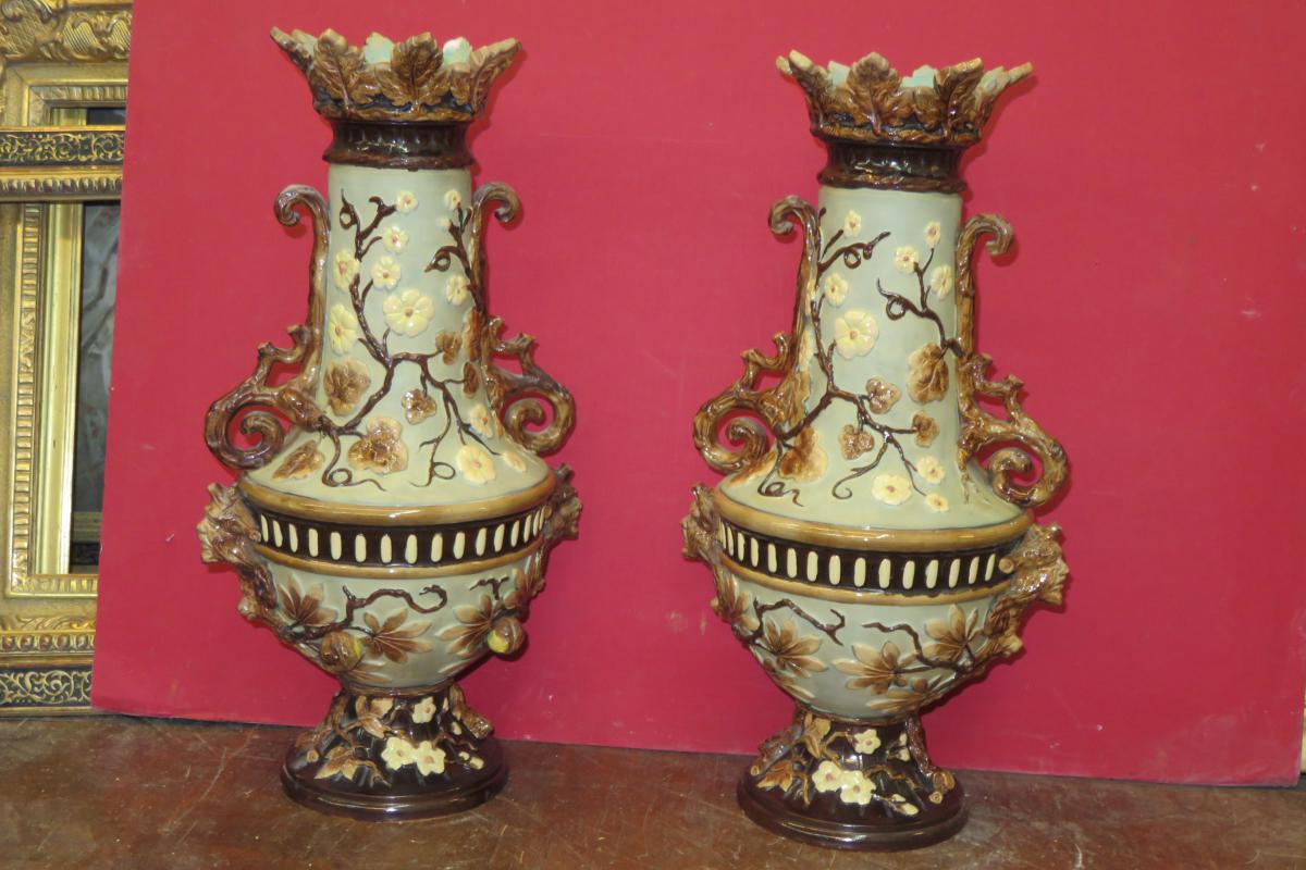 Paire De Vases En Faïence époque 20ème.