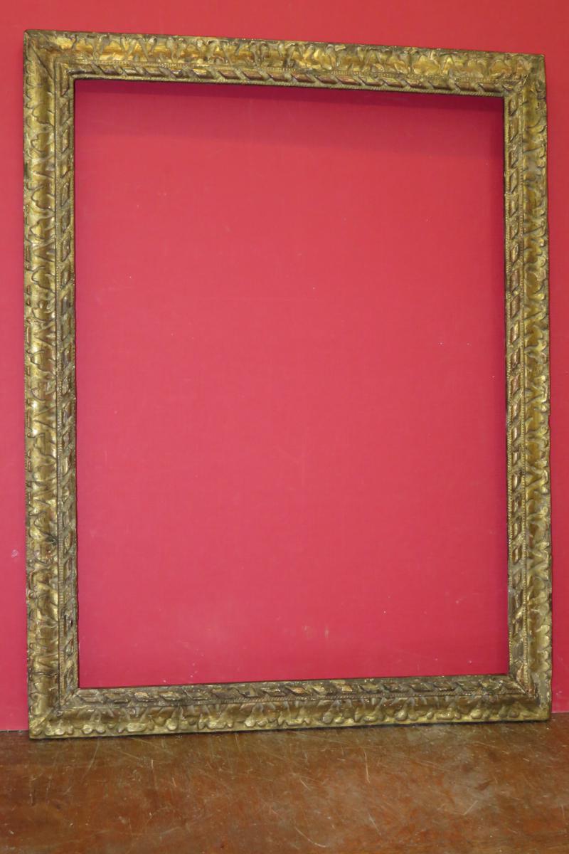 Cadre époque 18 ème En Bois Doré.