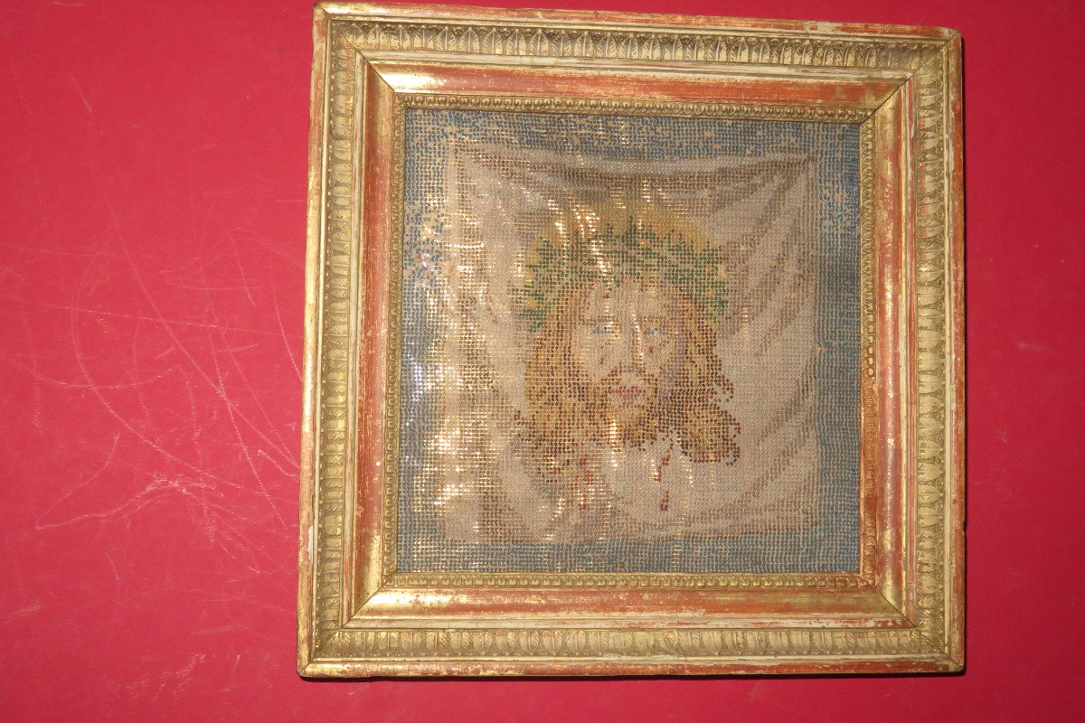 Christ En Broderie De Perles, époque Début 19ème.-photo-2