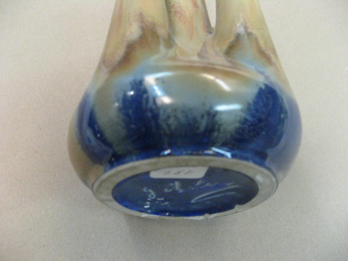 Vase. Signed Metenier Will Flamed Has Five Openings.-photo-3