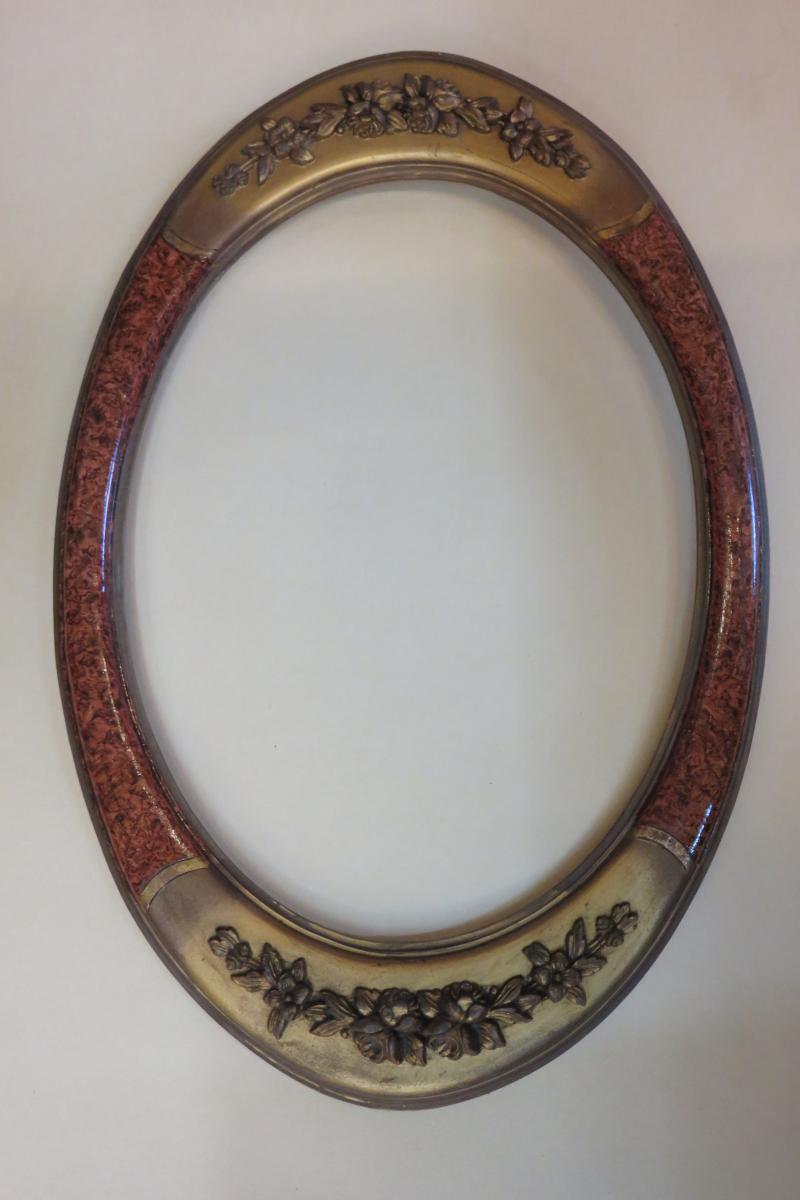 Oval Frame, Then 20th Wood And Gold.