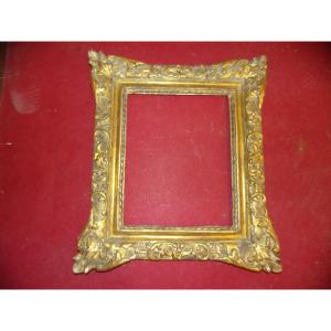 Late 17th Century Louis XIV Period Frame In Gilded Wood.