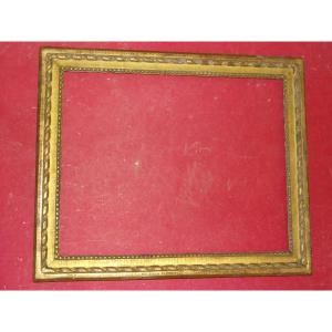 Cadre époque 18 ème, Louis XVI, en bois doré.