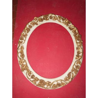 Oval Wooden Frame Gilded And Painted 19th Time.