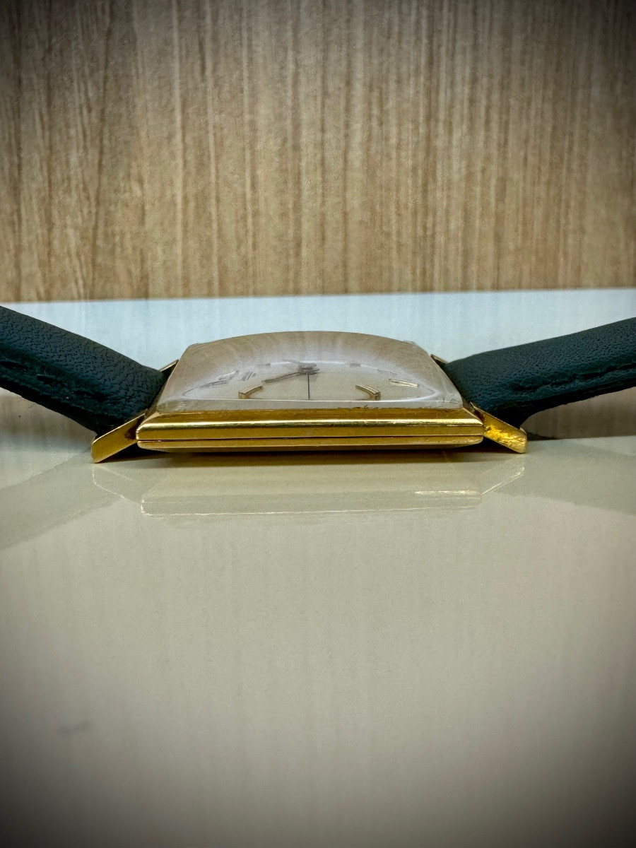 Jaeger Lecoultre Square Gold Circa 1950-photo-3