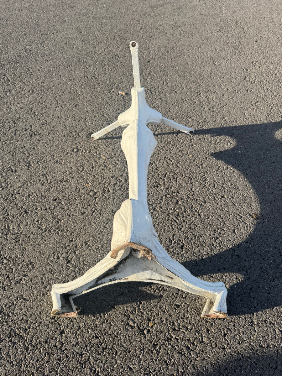 Pair Of Art Nouveau Pedestal Table Bases – Designs By Hector Guimard-photo-5