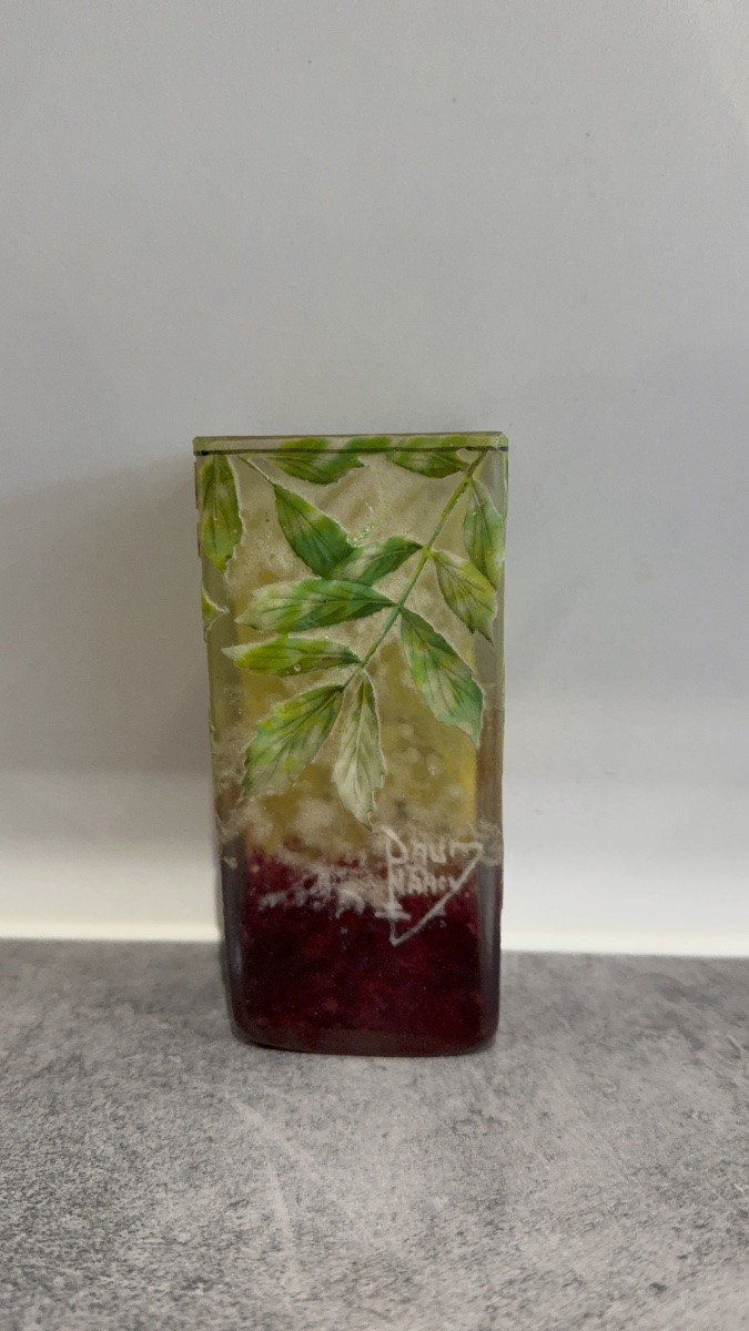 Petit vase en pâte de verre émaillée signé Daum-photo-3