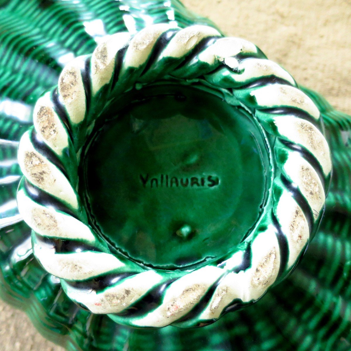 Coupe à fruits vintage en faience verte de Vallauris, 1950-photo-2