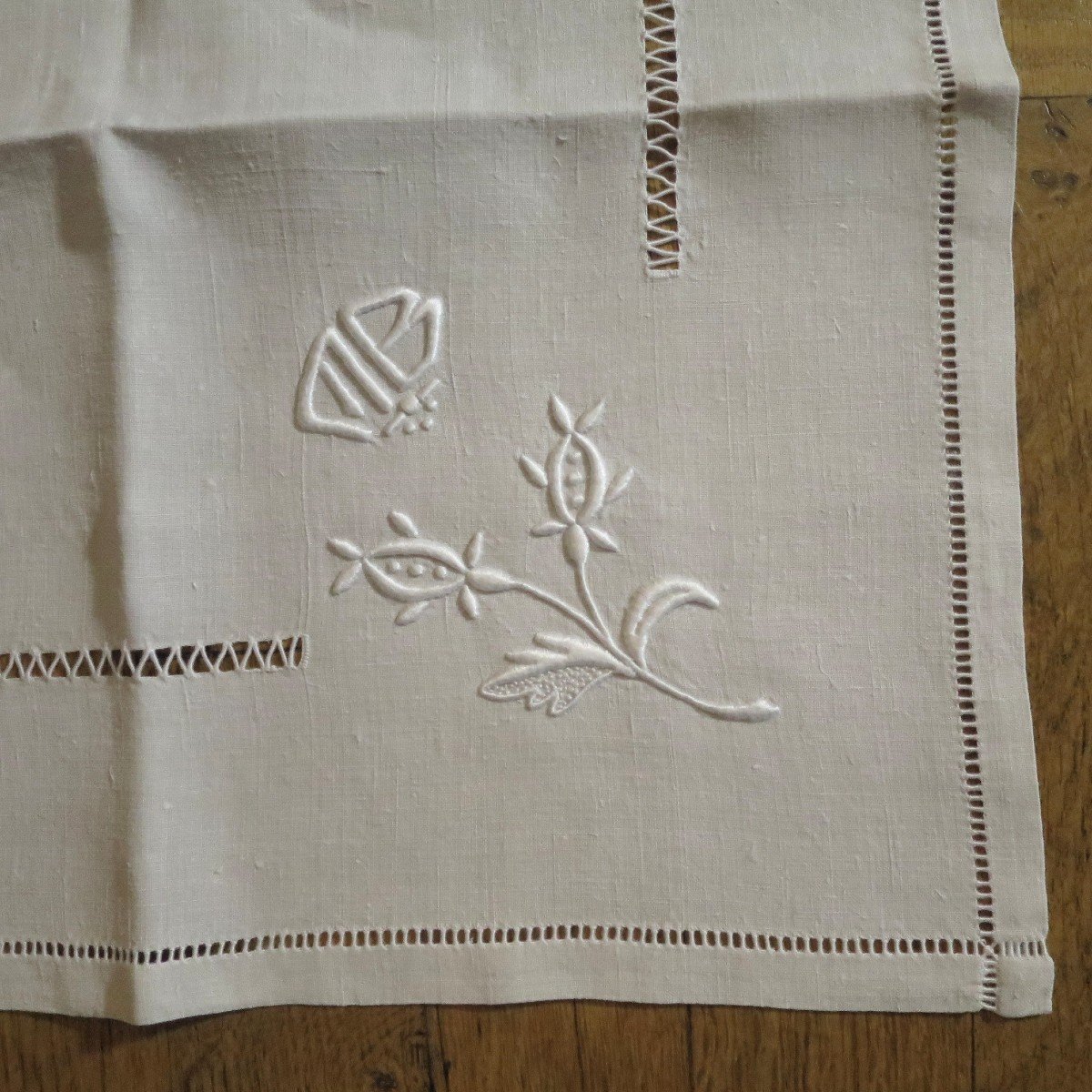 Linen Table Service, Hand Embroidered, Monogrammed Mb, Circa 1925-photo-8