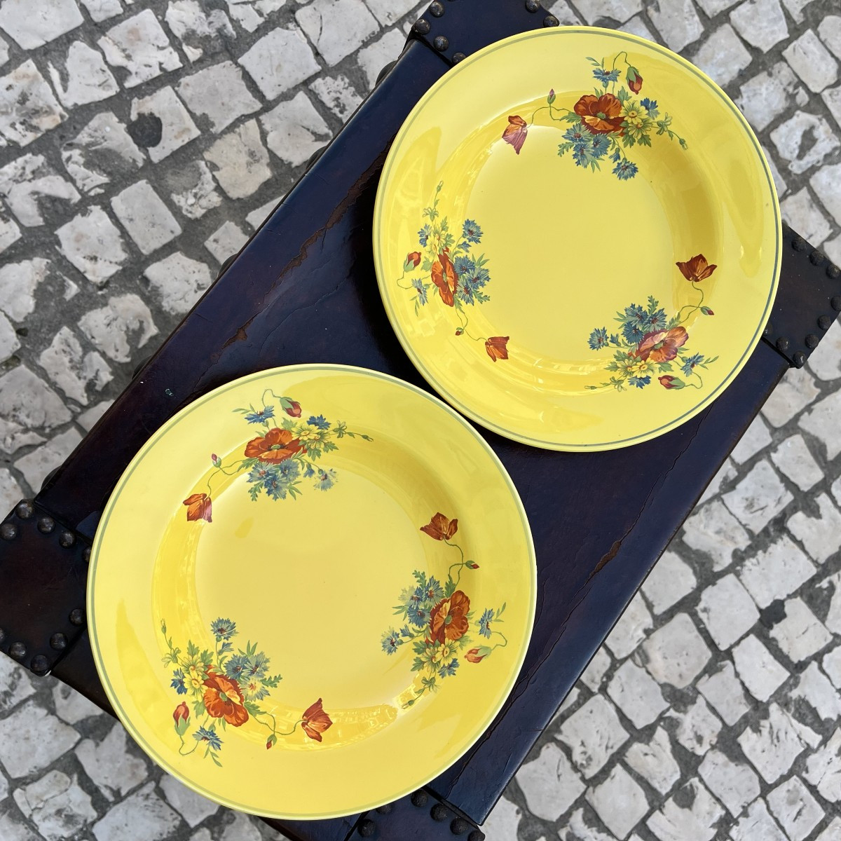 Service de table de Salins aux coquelicots, modèle Jaune, 15  pièces vers 1950-photo-6