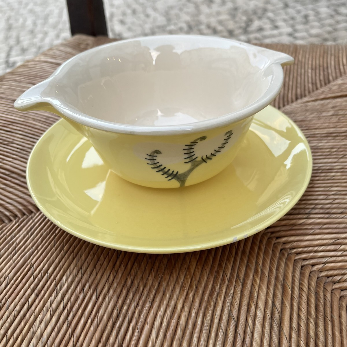 Série de 10 assiettes et une saucière Sainte Radegonde aux poissons et crustacés vers 1950-photo-6