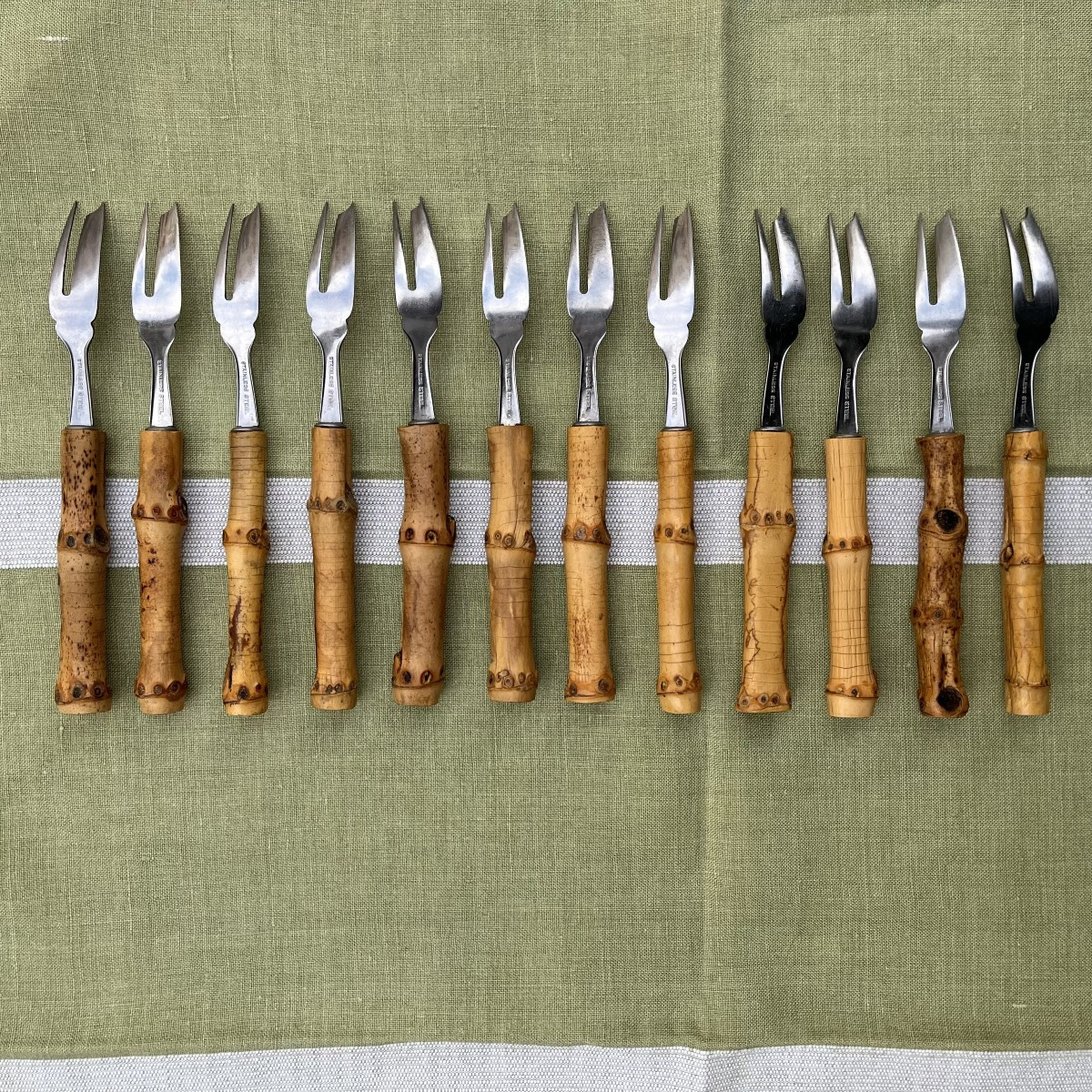 12 Bamboo And Stainless Steel Dessert Forks, Circa 1960-photo-2