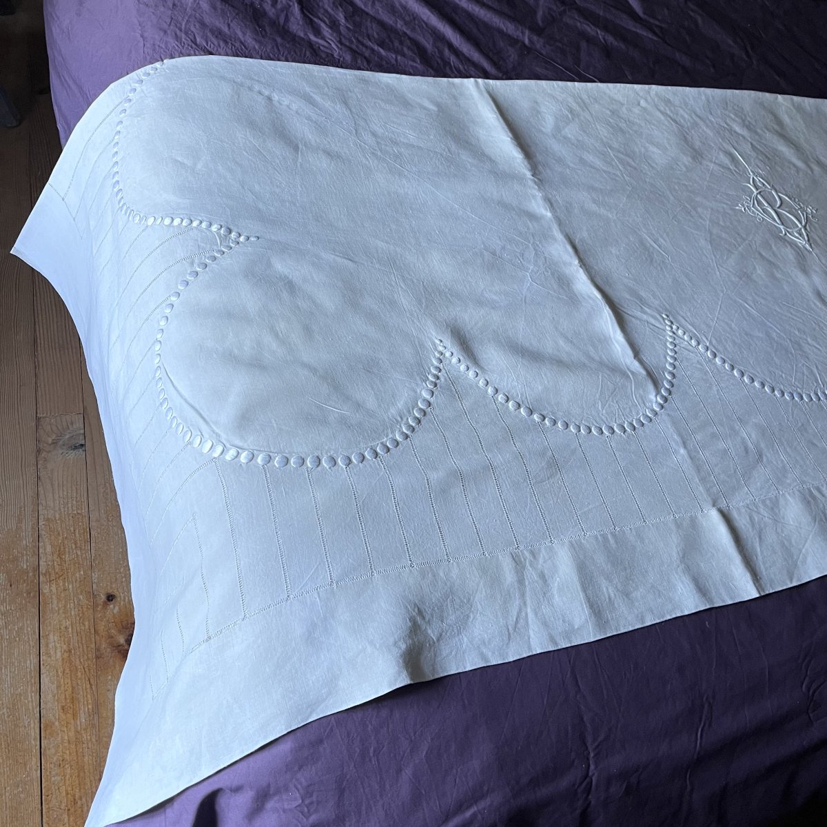Embroidered Linen Tablecloth, Monogrammed "cb" Or "bc," Circa 1930-photo-5