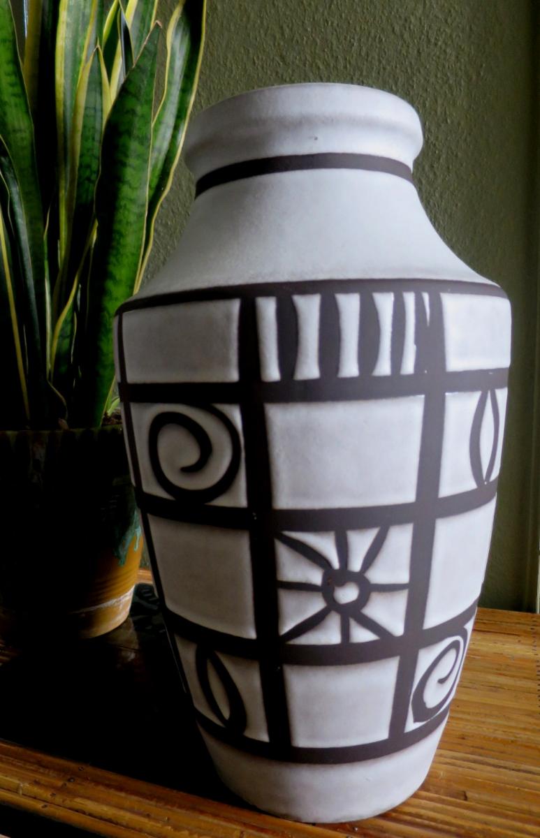 Grand vase W. Germany blanc gris et noir vers 1960-photo-3