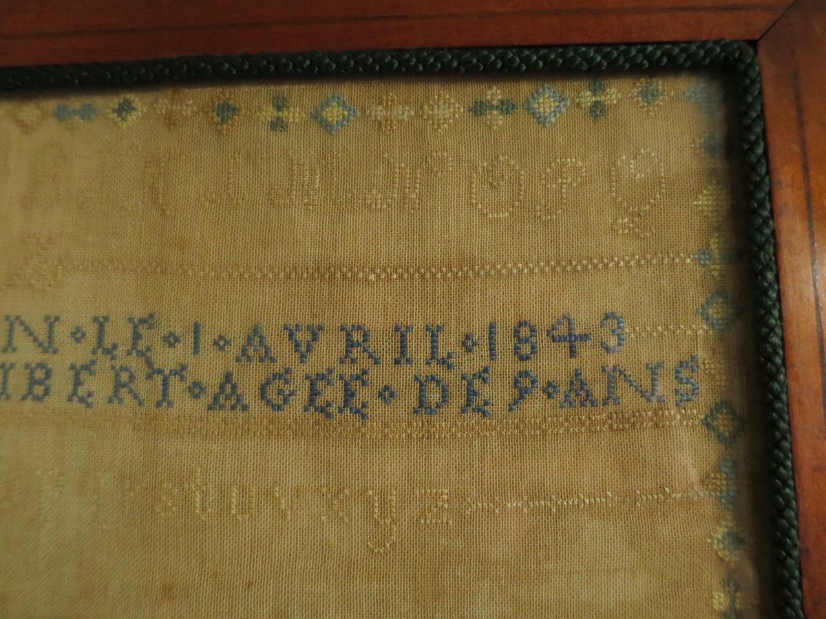 1843 Abecedary Embroidered On Silk Thread On Linen-photo-2