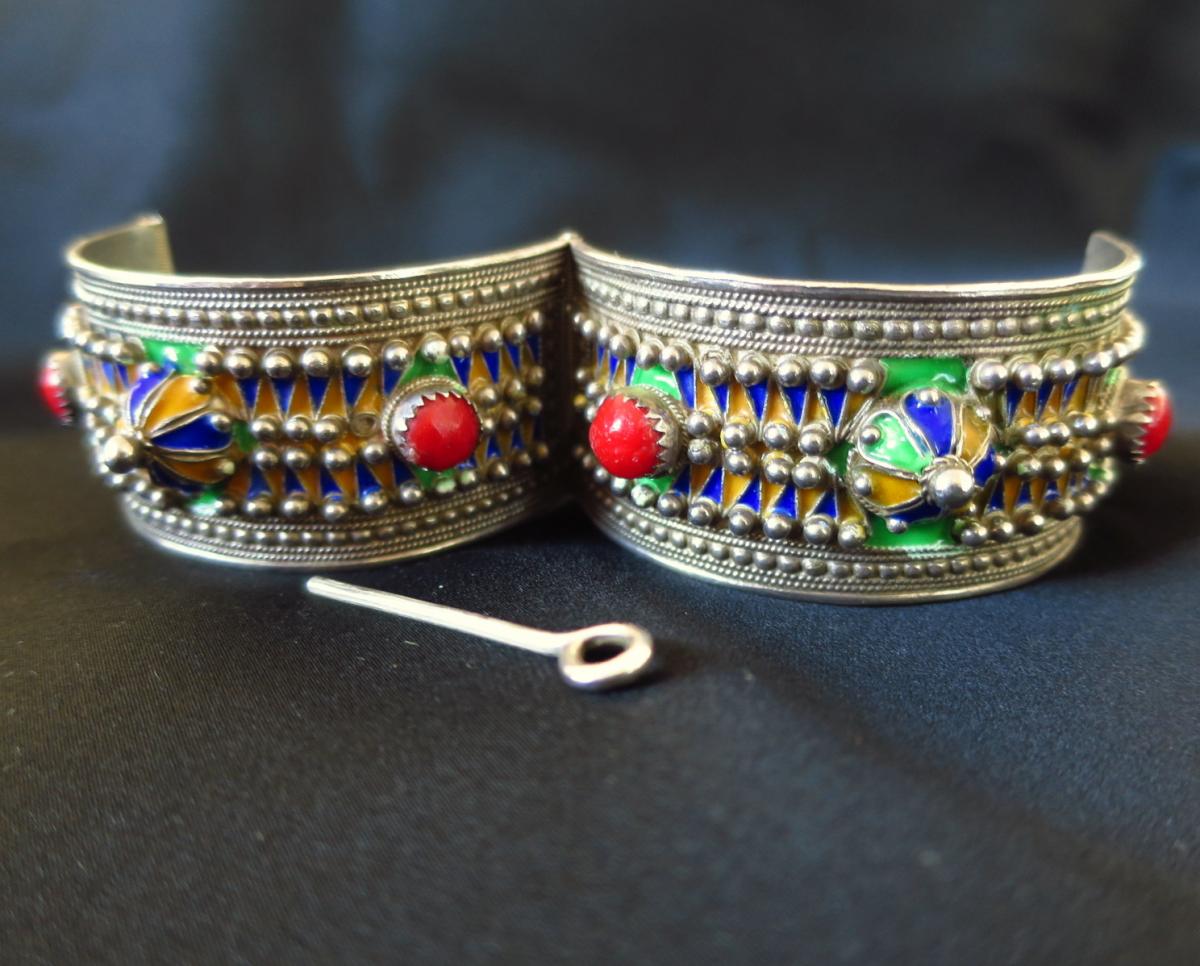 Berber Bracelet In Silver, Coral And Cloisonné Enamel-photo-2