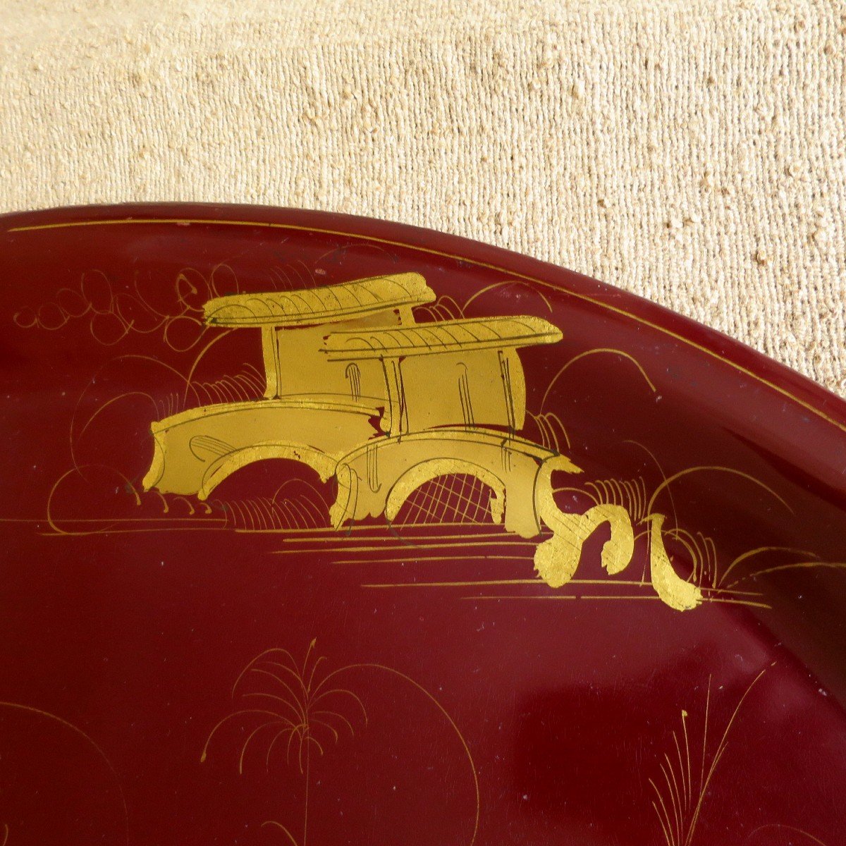 Large Oval Napoleon III Tray In Burgundy Lacquered Metal With Chinese Decoration-photo-4