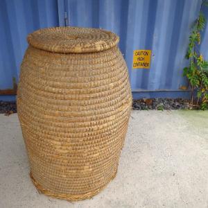 Grain Basket, France XIX °, In Bramble And Straw, Very Large Model