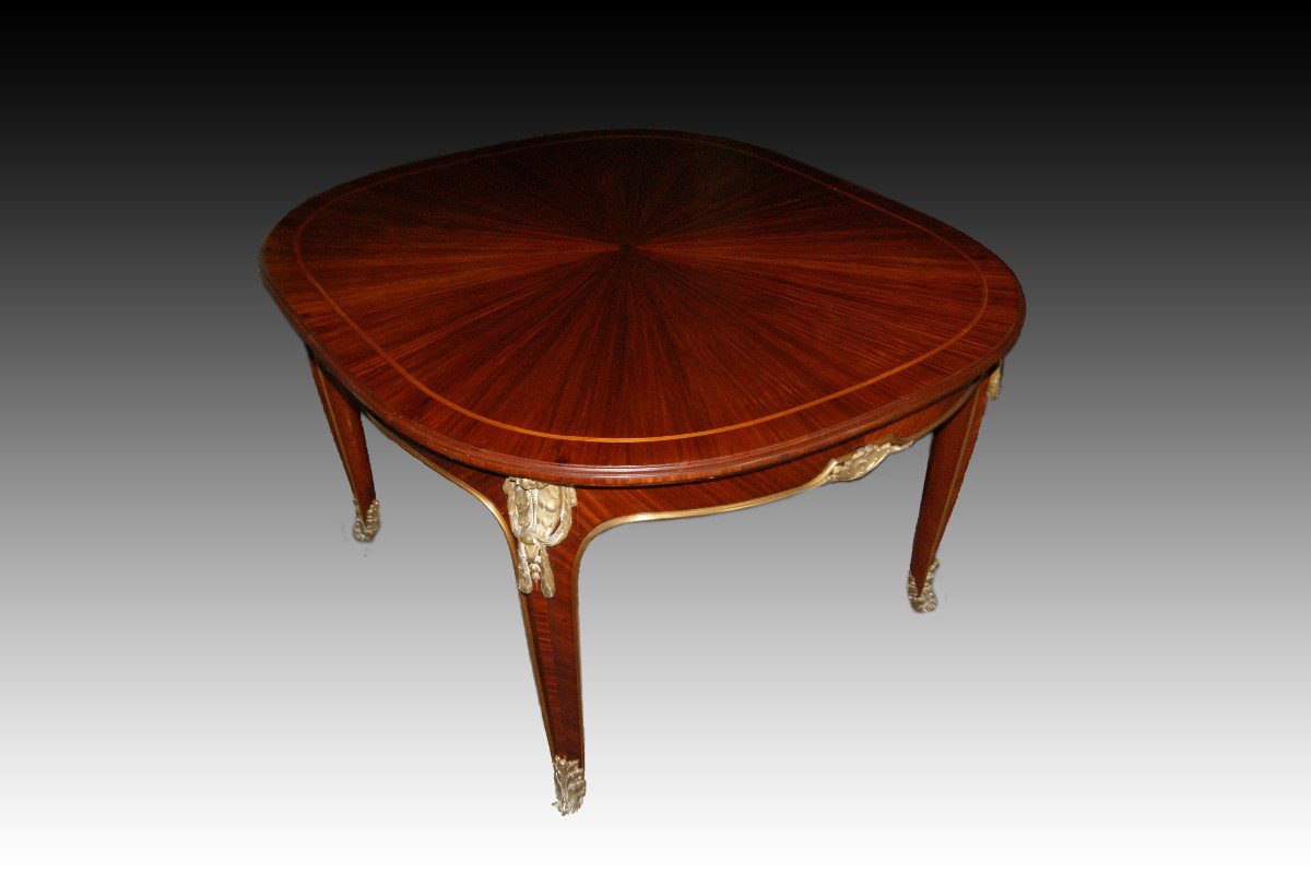 Superb Louis XV French Extension Table 1800 With Bronzes