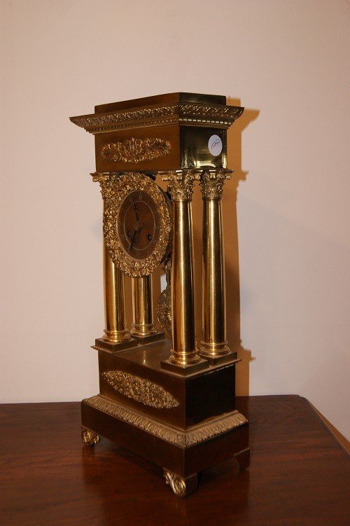 Horloge De Table Française Des Années 1800 De Style Empire En Bronze Doré Au Mercure-photo-2