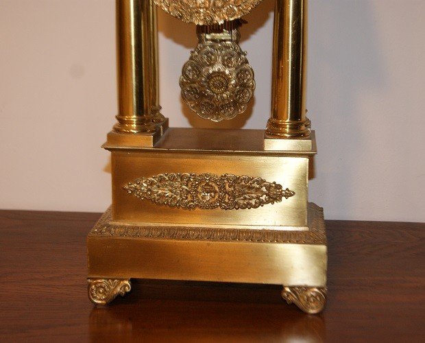 Horloge De Table Française Des Années 1800 De Style Empire En Bronze Doré Au Mercure-photo-4