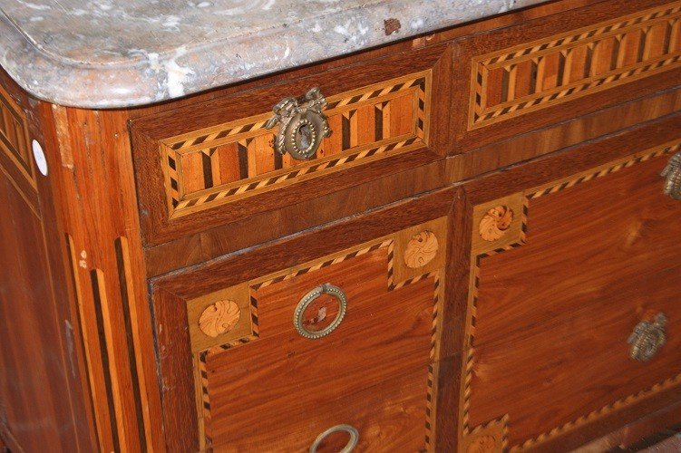 Beautiful Louis XVI Style Chest Of Drawers From The Late 1700s And Early 1800s, Richly Inlaid-photo-3