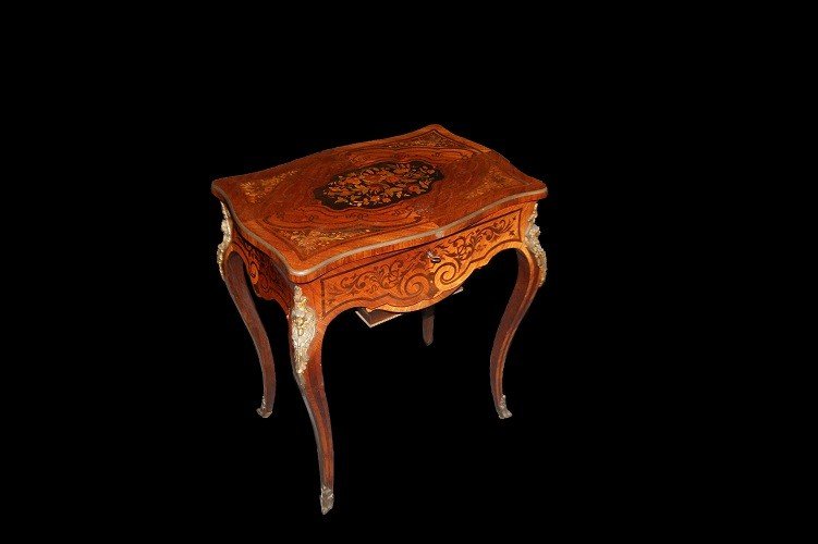 Luxuriously Inlaid Louis XV-style Dressing Table From The 1800s