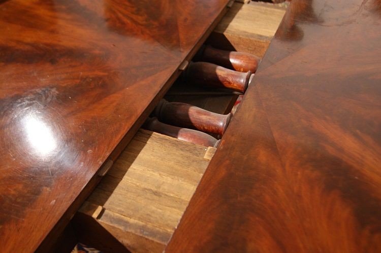 Table Autrichienne De Style Louis-philippe En Acajou, Datant Du Milieu Du XIXe Siècle-photo-1