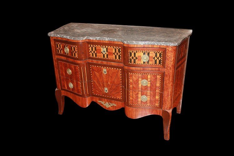 Extraordinary French Transition-style Chest Of Drawers From The 19th Century With Rich Inlay 