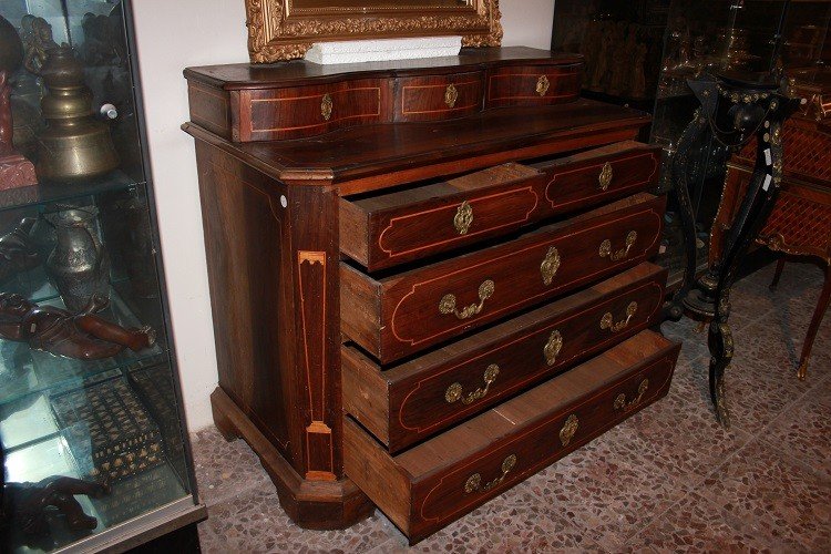 Spanish 18th-century Canterano Chest Of Drawers In Walnut Wood Embellished With Inlay Stringing-photo-2