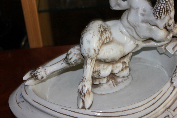 Large French 19th-century Centerpiece In White Porcelain With A Sculpture Of A Faun-photo-4