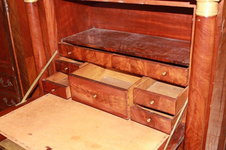 Secrétaire De Style Empire En Plume d'Acajou Du XIXe Siècle Avec Portes-photo-1