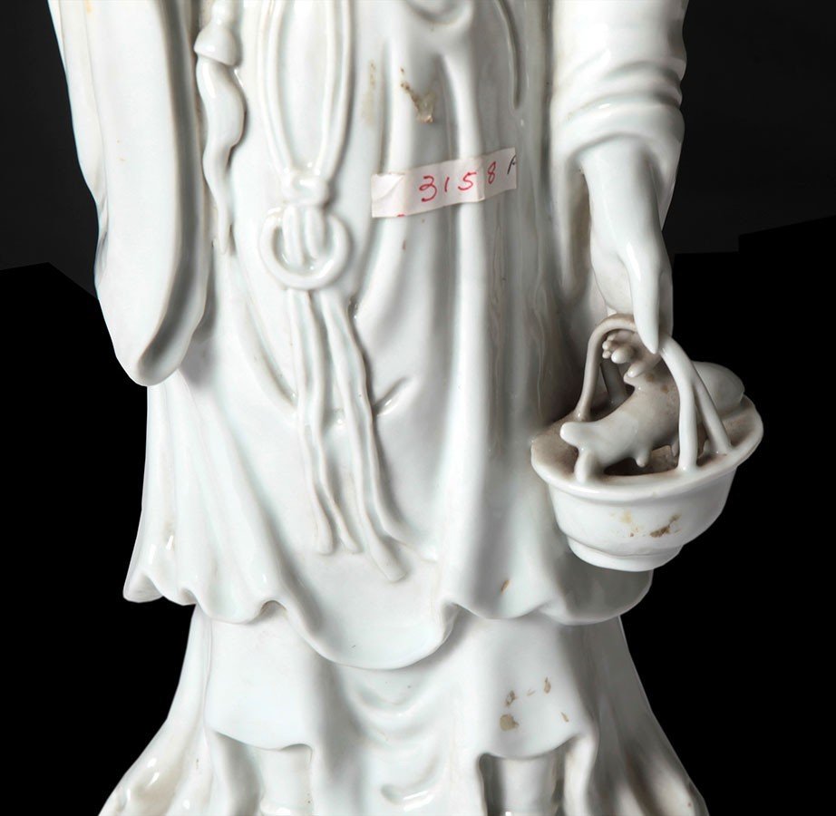 Chinese White Porcelain Sculpture From The Late 1800s Of A Young Woman Holding A Basket With -photo-2