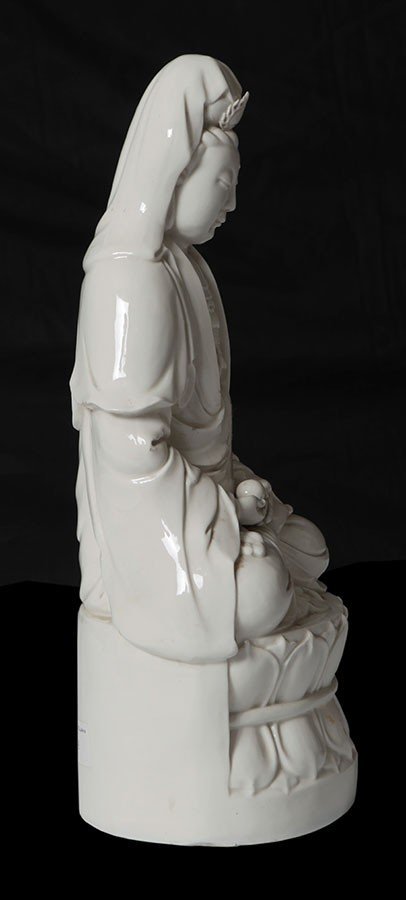 Chinese White Porcelain Sculpture From The Late 1800s Depicting Buddha-photo-2