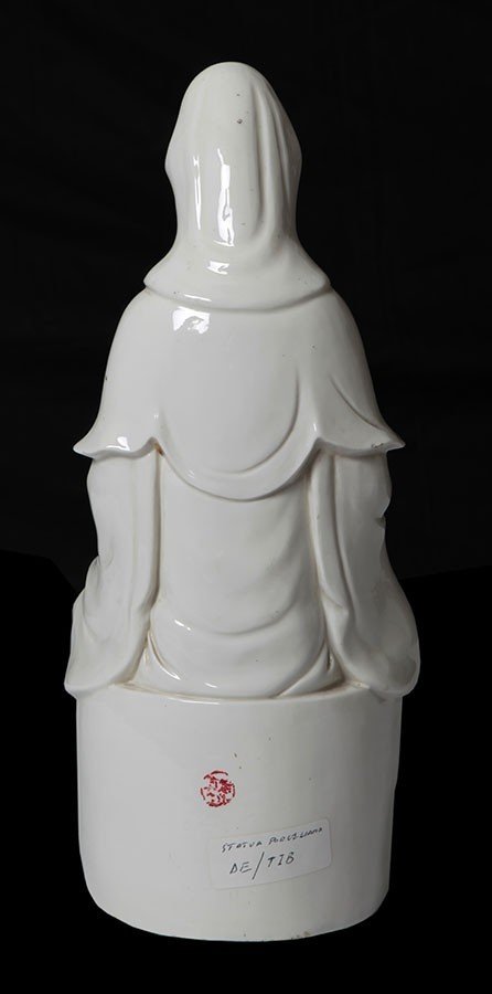 Chinese White Porcelain Sculpture From The Late 1800s Depicting Buddha-photo-3