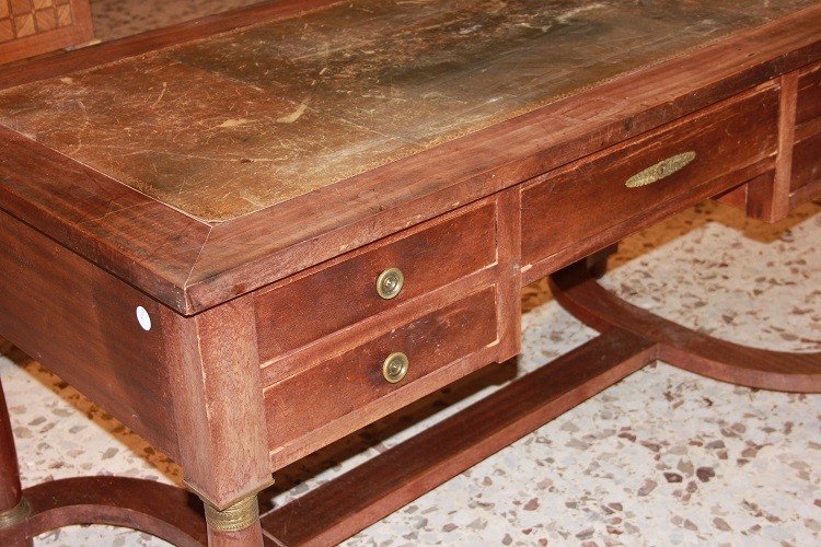 French Desk From The Early 1900s, Empire Style, In Mahogany Wood. It Features A Green Leather -photo-2