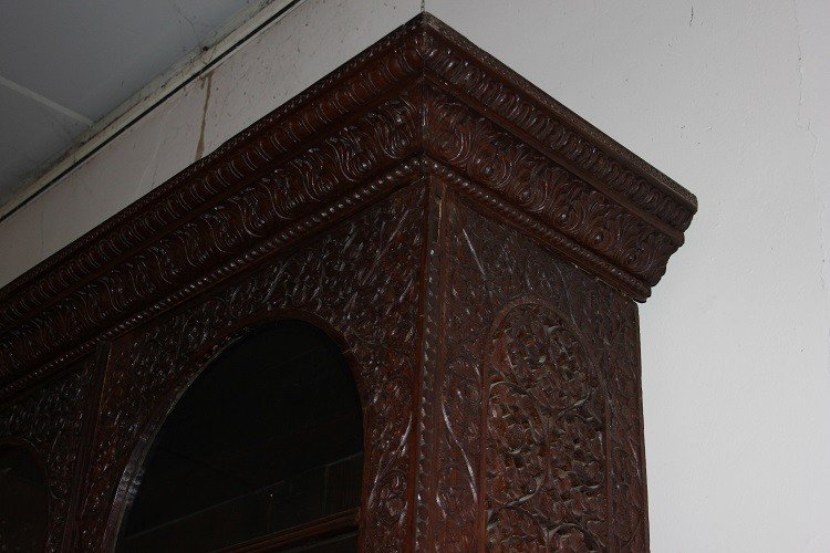 Large Indian Bookcase From The Second Half Of The 19th Century, Made Of Exotic Wood-photo-7