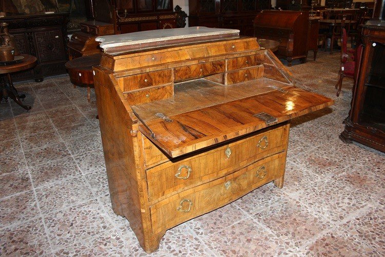 Italian Drop-leaf Chest From The Mid-1700s, Louis XV Style, In Walnut Wood And Walnut Burl-photo-5