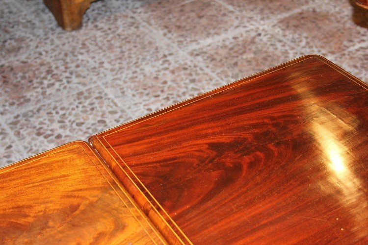 Petite Table à Rabats De Style Charles X En Bois d'Acajou Avec Filet d'Incrustation-photo-4